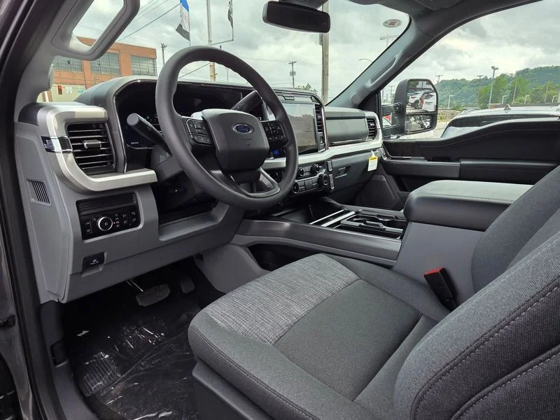 New 2026 Carbonized Gray Metallic Ford F-350® XLT image 27