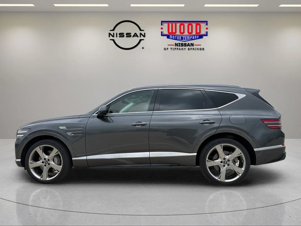 Used 2023 Himalayan Gray Genesis 2.5T image 5