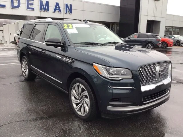 2022 Lincoln Navigator Reserve 4WD's photo