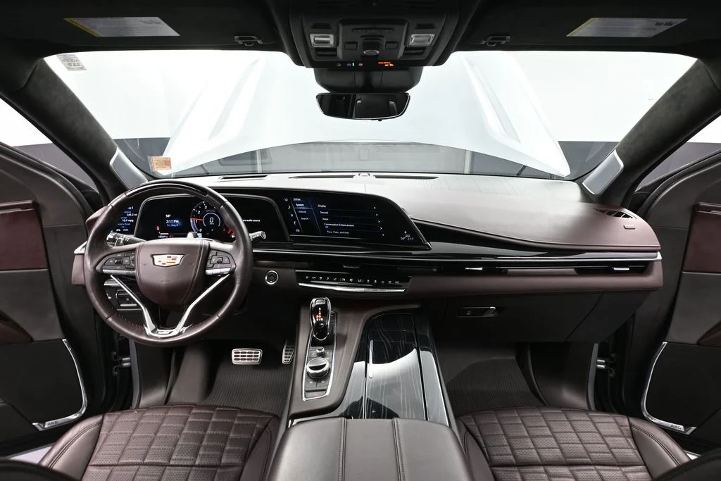 2024 Cadillac Escalade V-Series - Photo 21
