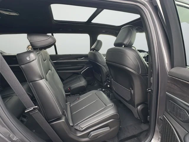 2025 Jeep Grand Cherokee L Limited - Photo 9