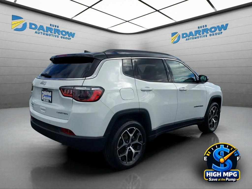 Used 2025 White Jeep Limited image 5