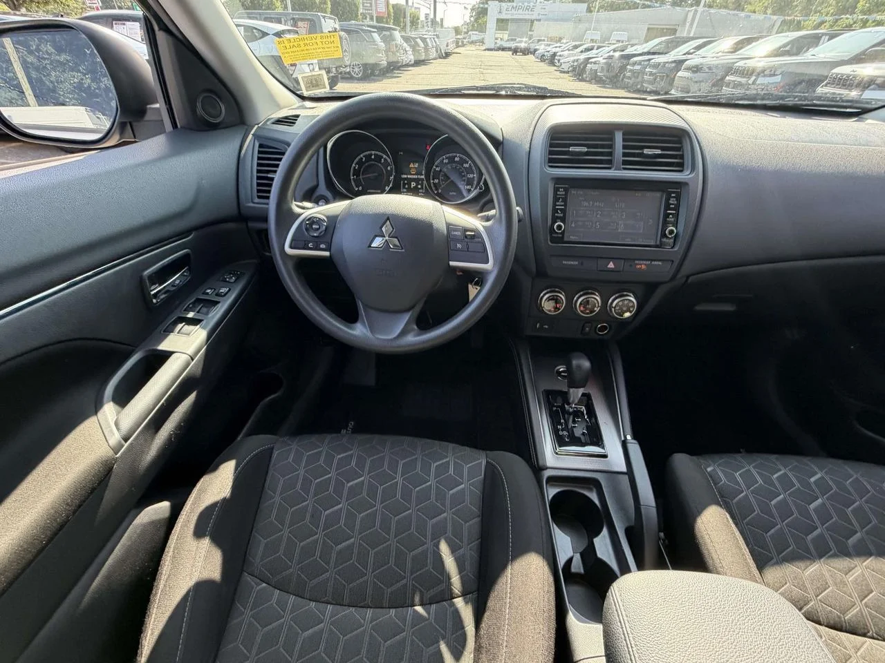 Used 2022 Silver Mitsubishi 2.0 ES AWC image 18
