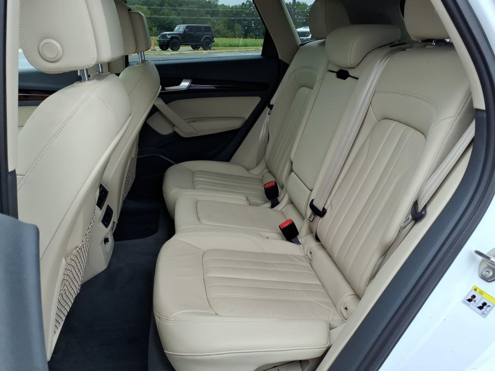 Used 2018 Ibis White Audi Premium Plus image 17