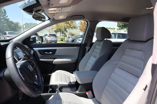 Used 2020 Lunar Silver Metallic Honda LX image 19