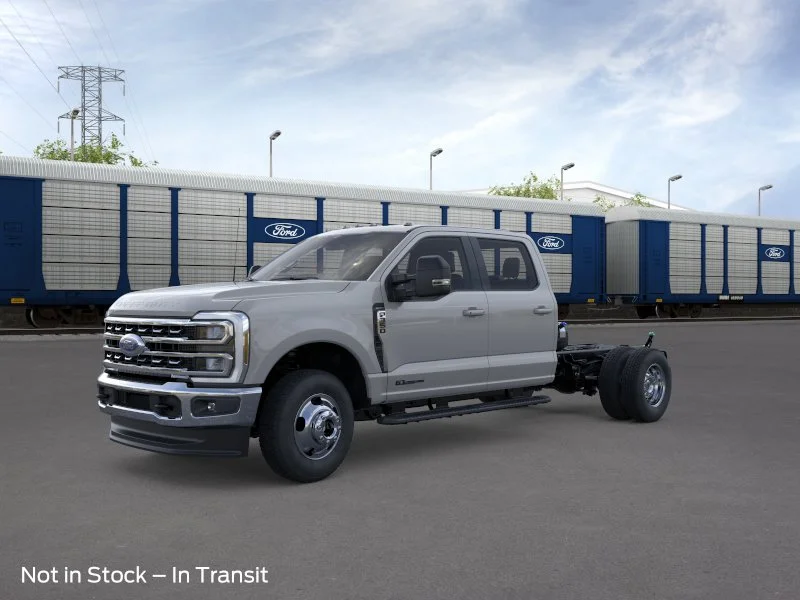 2026 Ford F-350 Lariat 4x4 Crew Cab 179-In DRW's photo