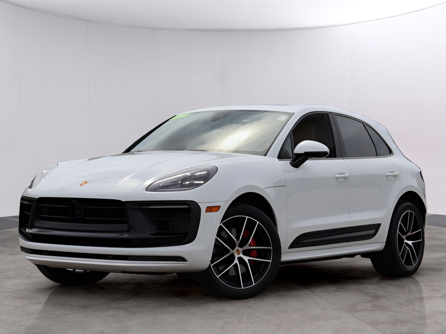 2024 Porsche Macan