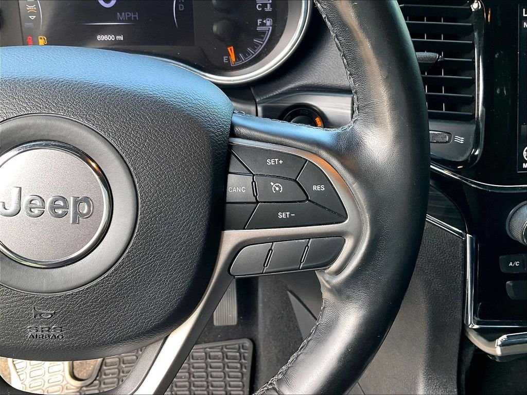 Used 2020 White Jeep Limited image 24