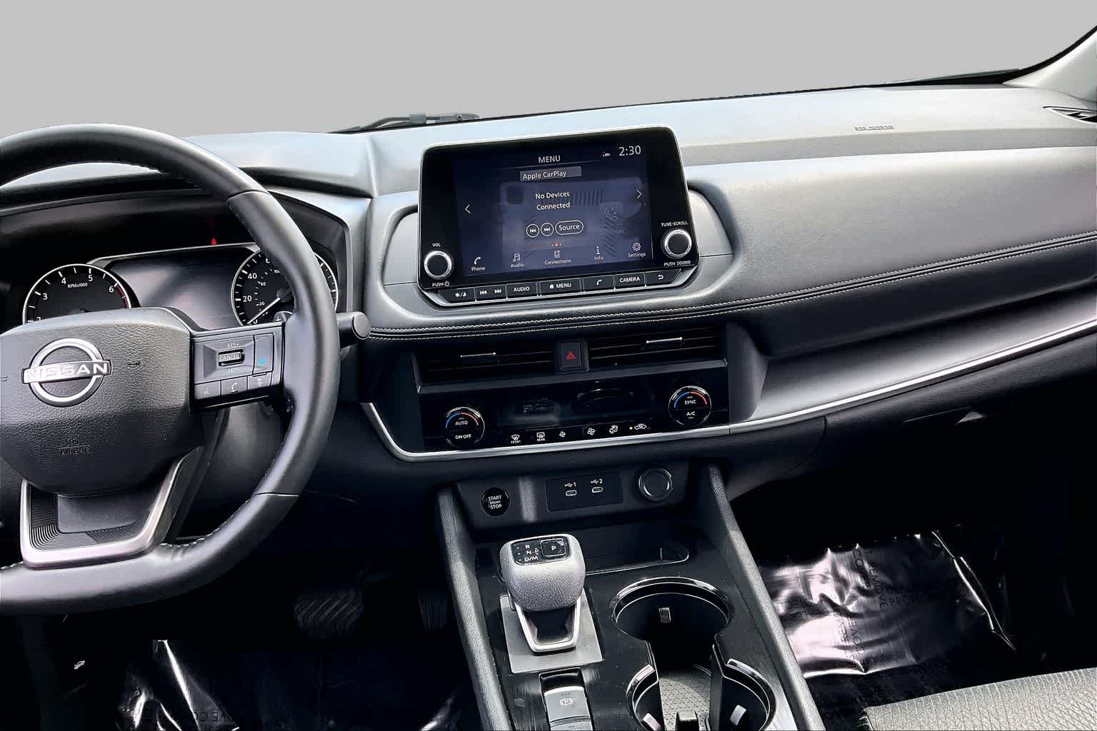 Used 2025 Gun Metallic Nissan SV image 7