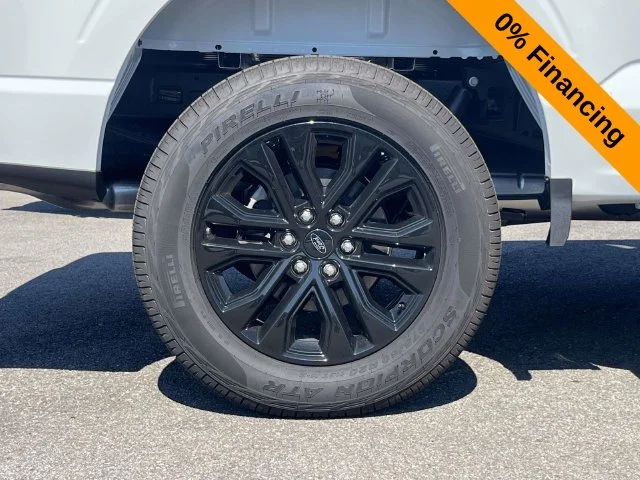 New 2026 Oxford White Ford XLT image 8