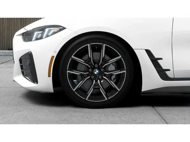 New 2026 Alpine White BMW eDrive40 image 7