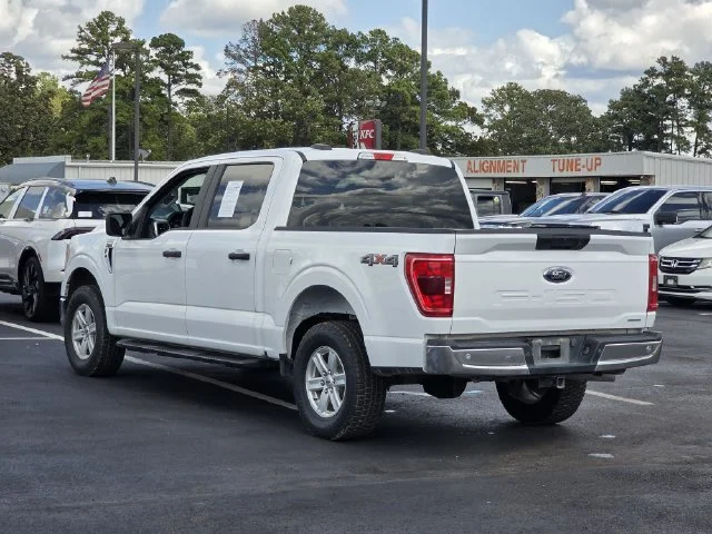Used 2021 White Ford XLT image 6