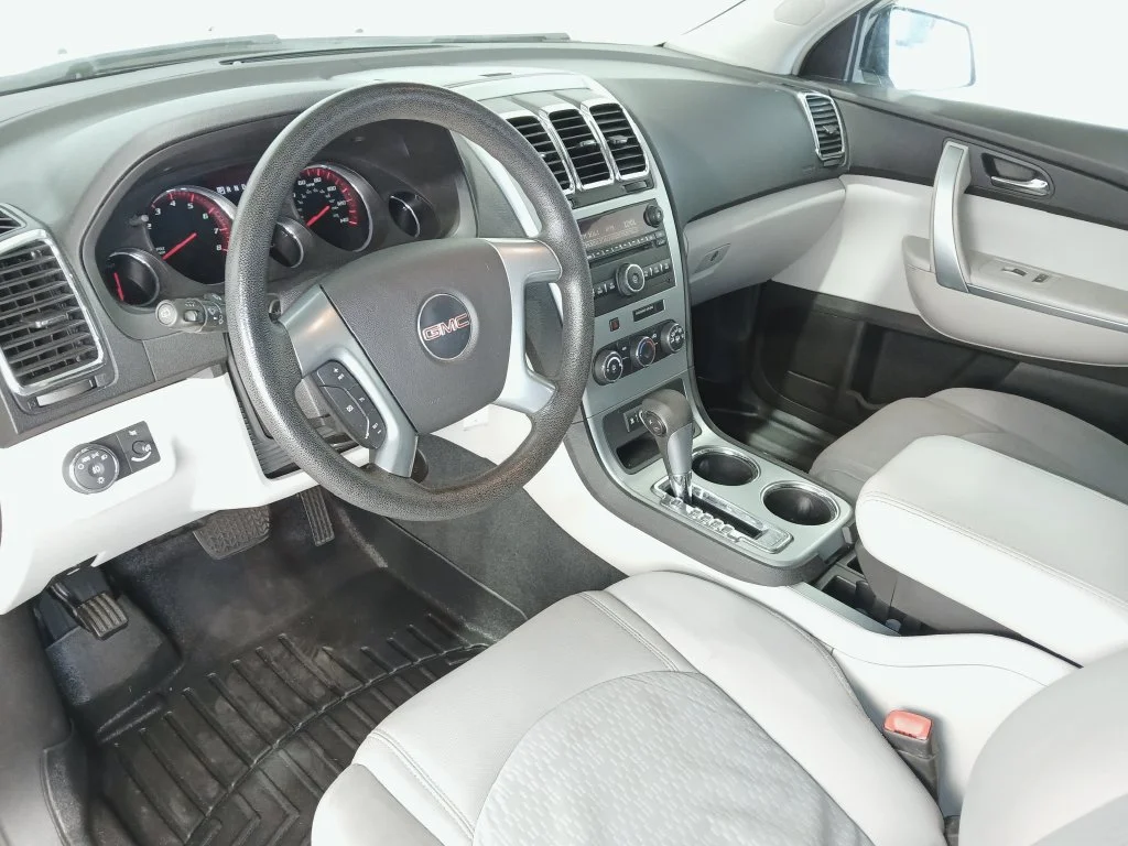 Used 2007 White GMC SLE 1 image 17