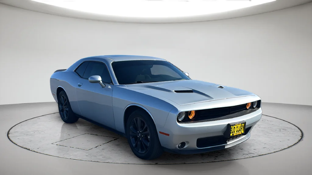 Used 2020 Silver Dodge SXT image 26