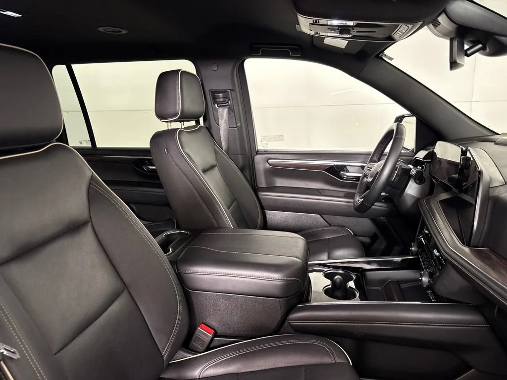 Certified Used 2025 Sterling Gray Metallic Chevrolet Premier image 20