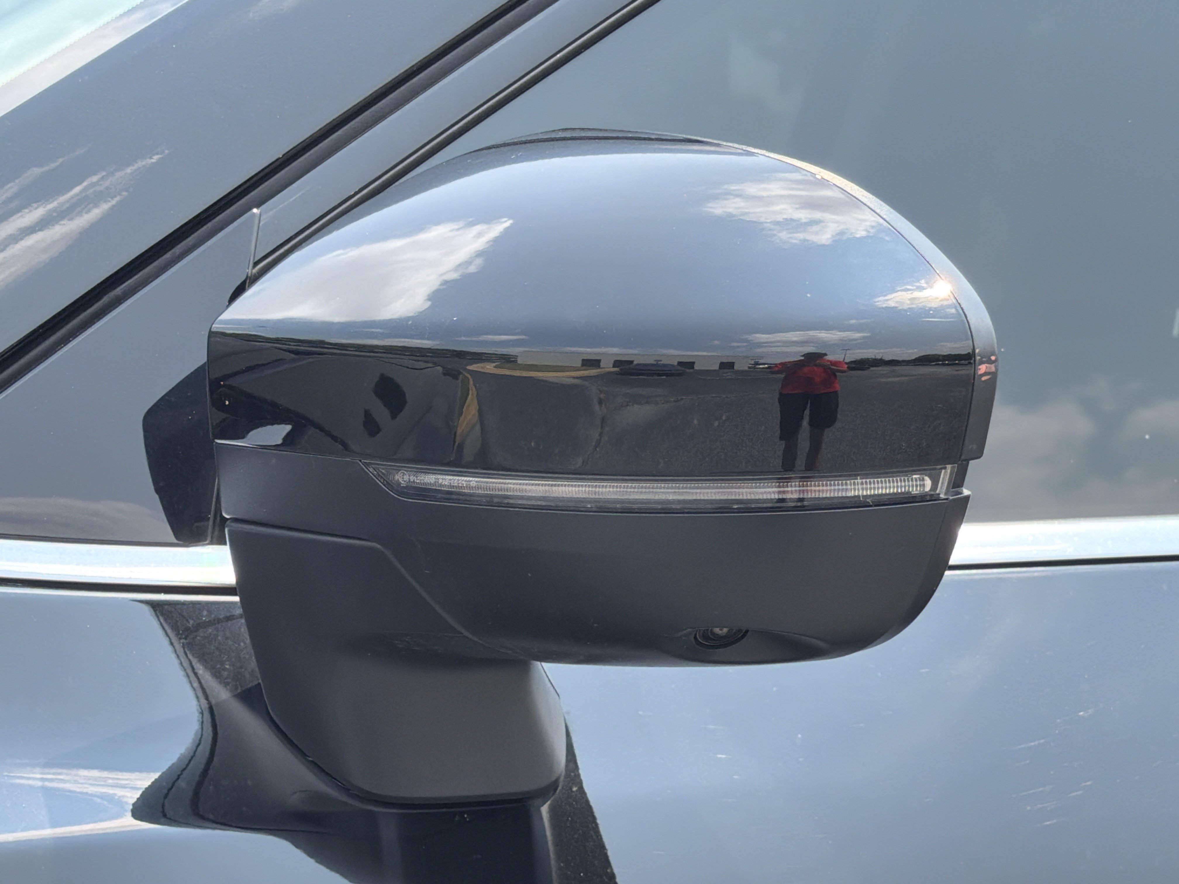 Used 2023 Super Black Nissan Platinum image 33