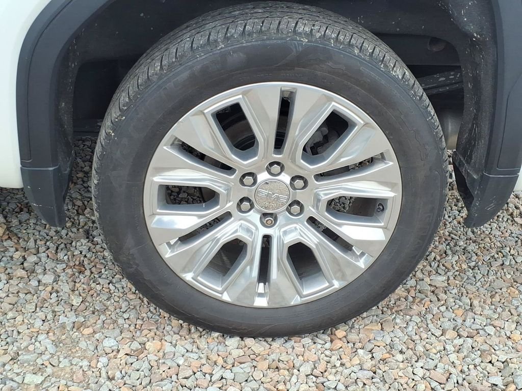 Used 2020 White GMC Denali image 11