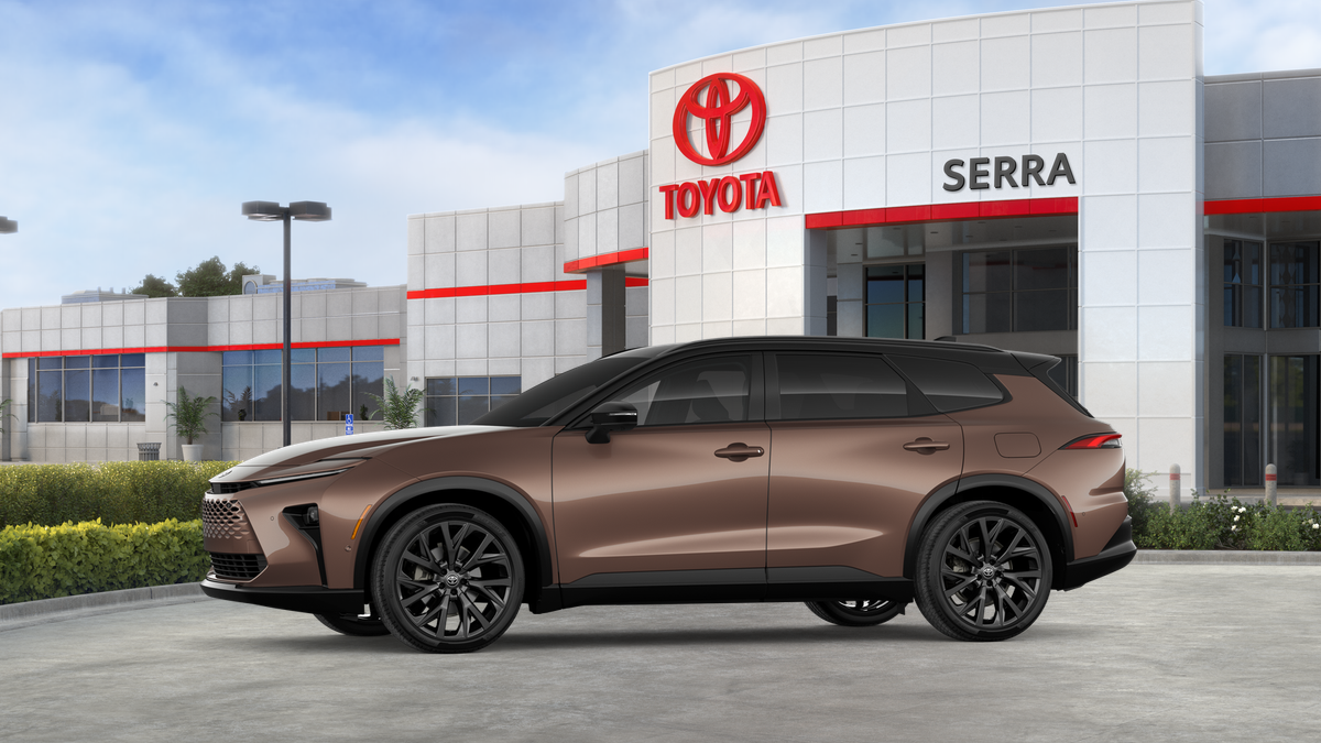 New 2026 Bronze Age with Black roof Toyota Limited image 4