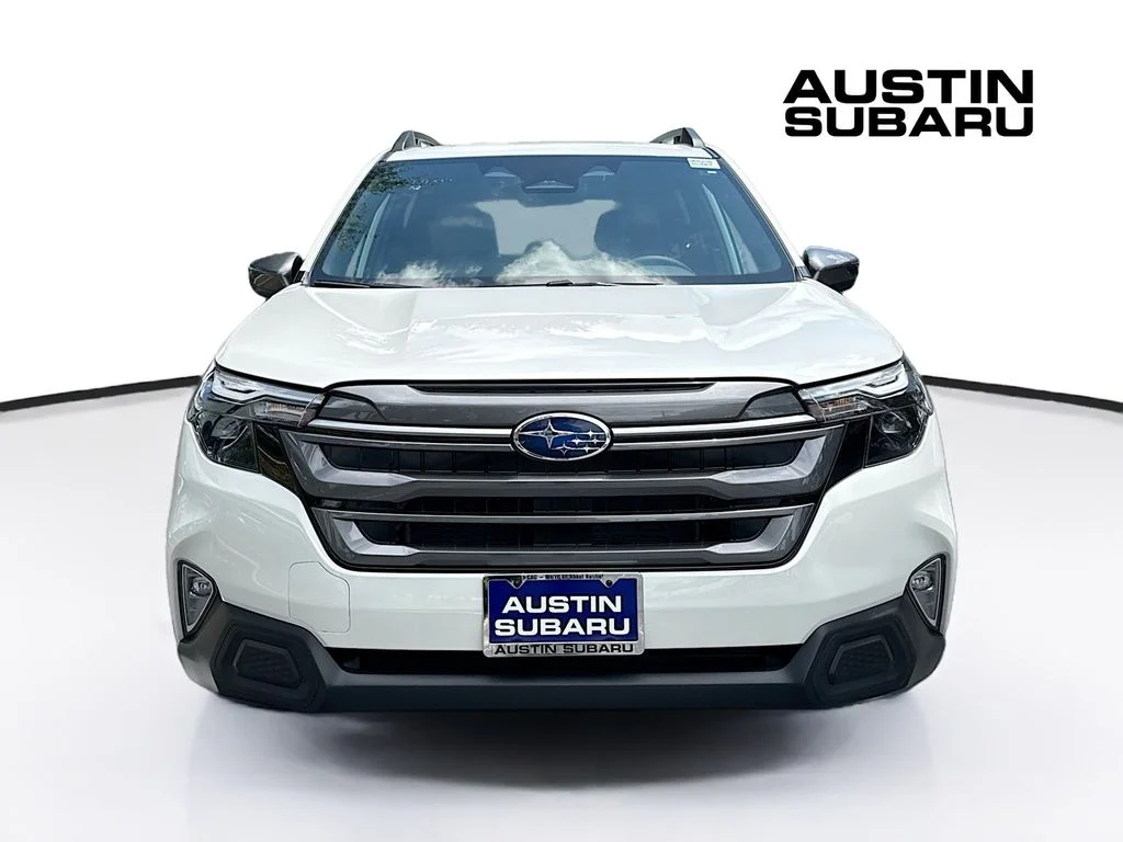 New 2026 CRYSTAL WHITE PEARL Subaru Premium image 3