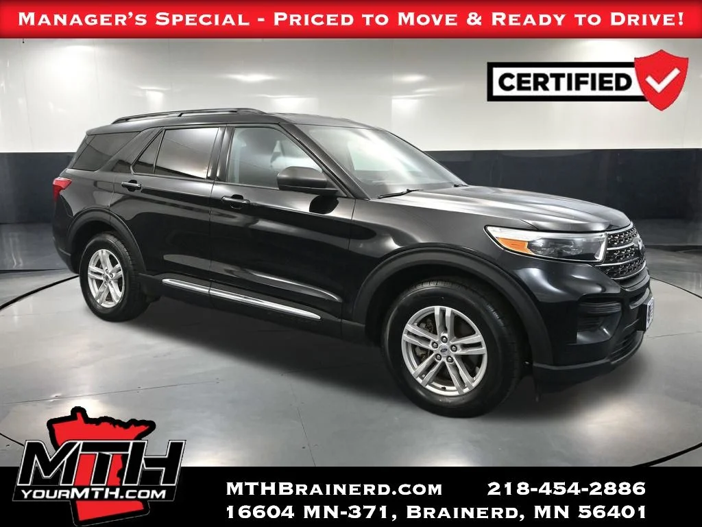2023 Ford Explorer XLT 4WD's photo