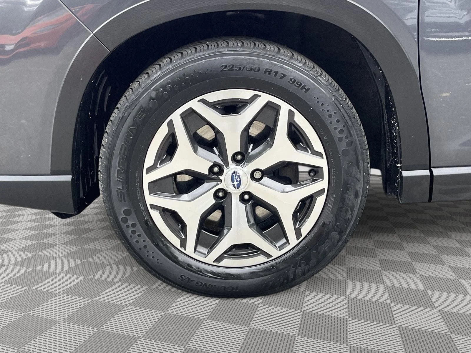 Used 2021 Magnetite Gray Metallic Subaru Premium image 9