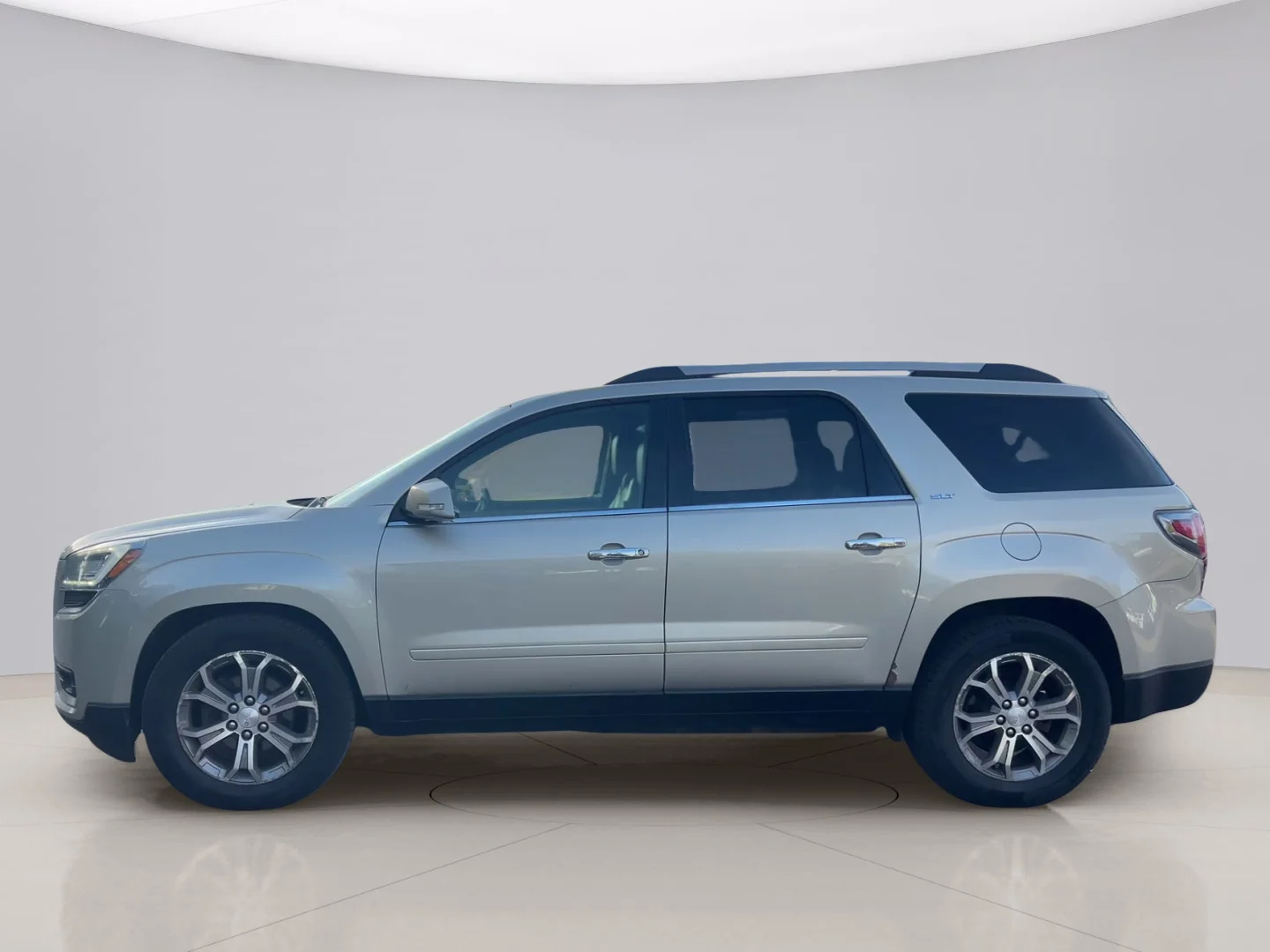 Used 2014 Gold Gmc SLT image 2