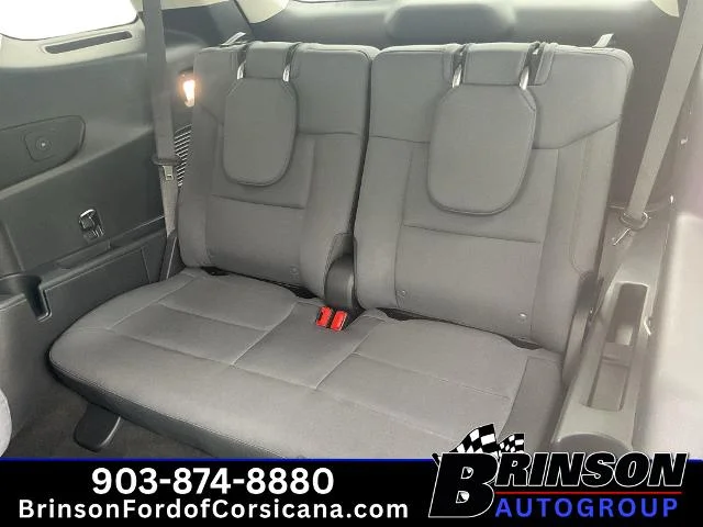 New 2026 Space White Metallic Ford Active image 25