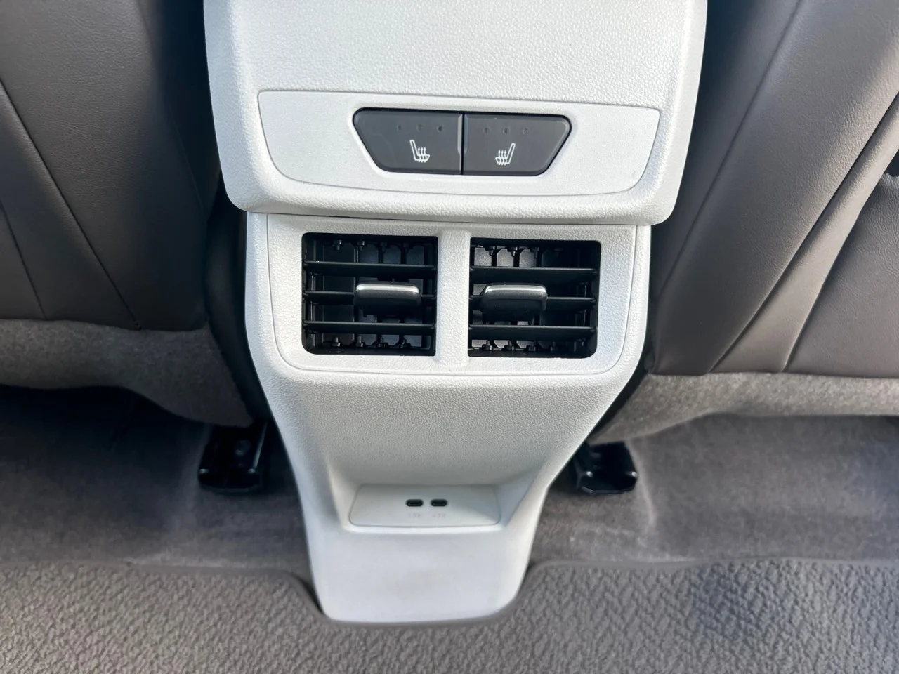 New 2027 Glacier White Tricoat GMC Denali image 23