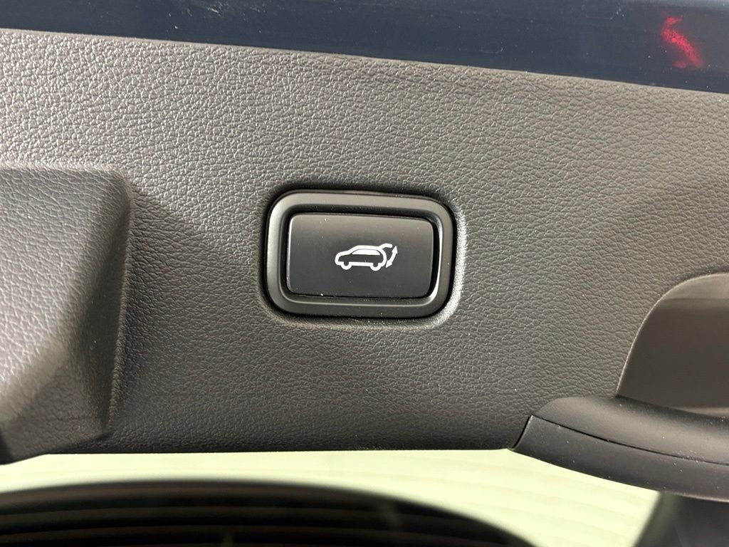 Used 2024 Blue Kia X-Line image 40