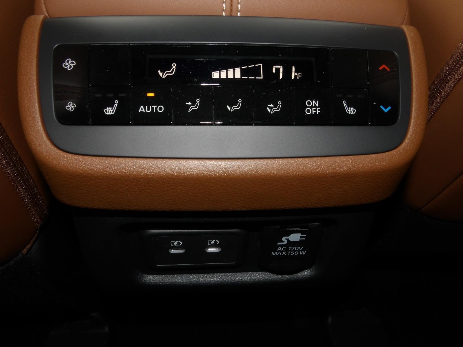New 2026 Everest White Pearl Tricoat Nissan Platinum image 28