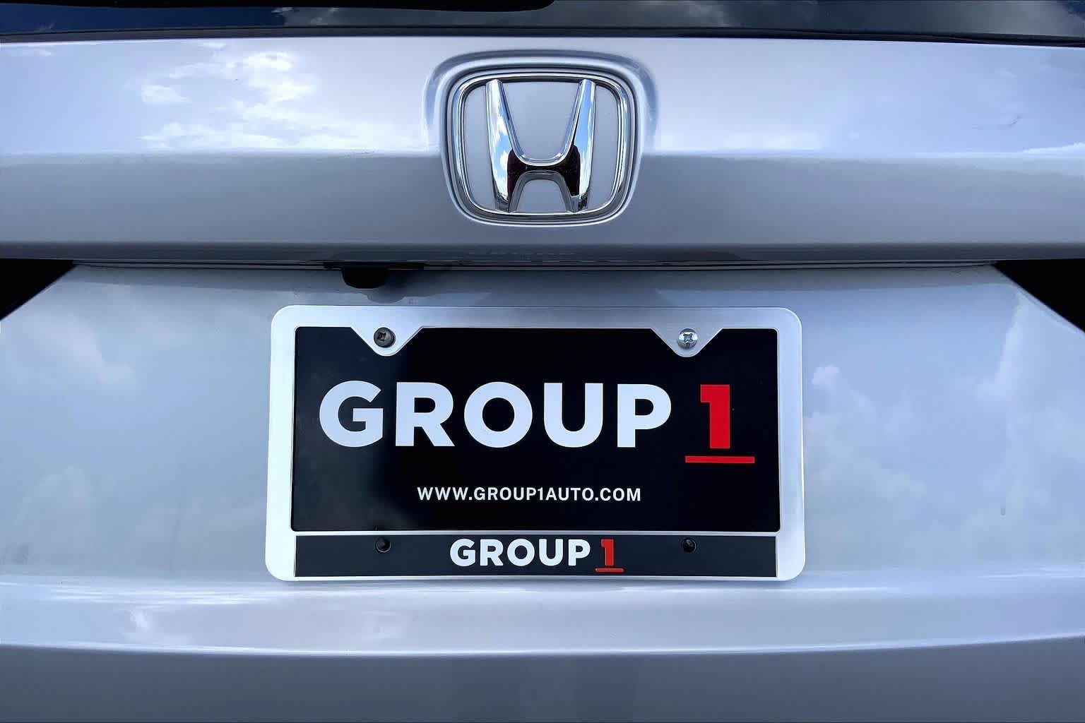 Used 2024 Lunar Silver Metallic Honda Sport-L image 10