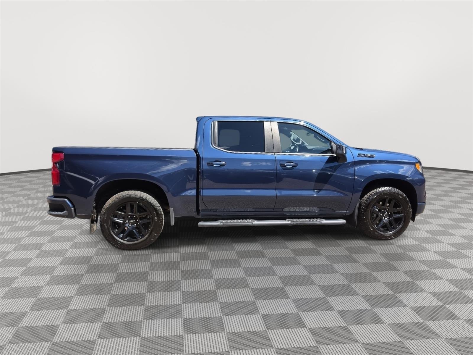 Used 2023 Northsky Blue Metallic Chevrolet RST image 8