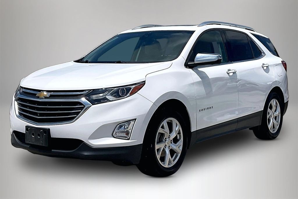 Used 2020 Chevrolet Equinox Premier with VIN 3GNAXNEV3LS672804 for sale in Alvin, TX
