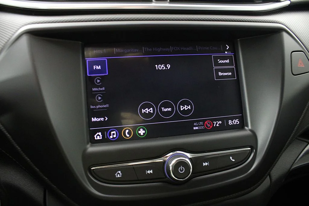 Used 2022 Blue Glow Metallic Chevrolet LT image 26