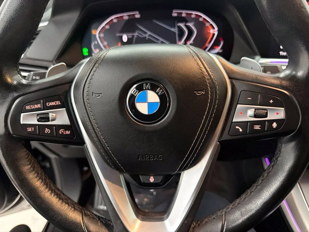 Used 2021 Black BMW sDrive40i image 14