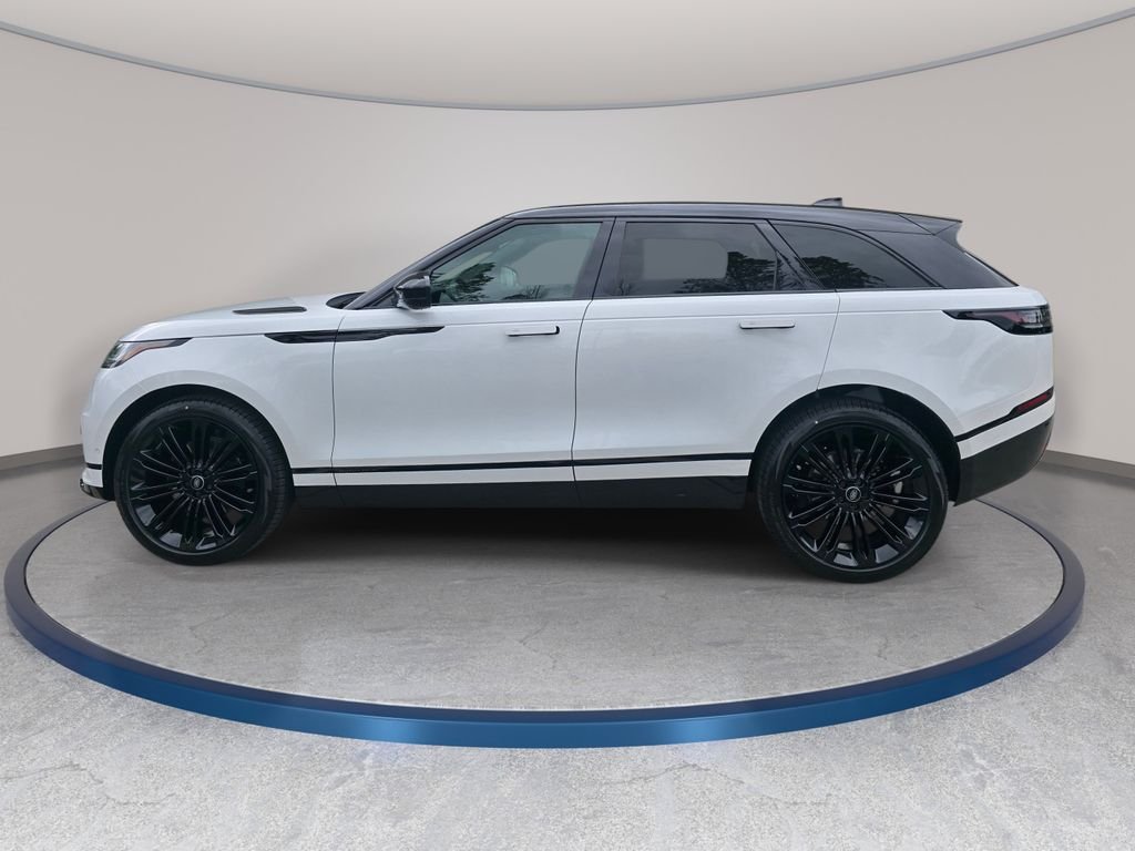 New 2026 Ostuni Pearl White LAND ROVER P250 Base image 8