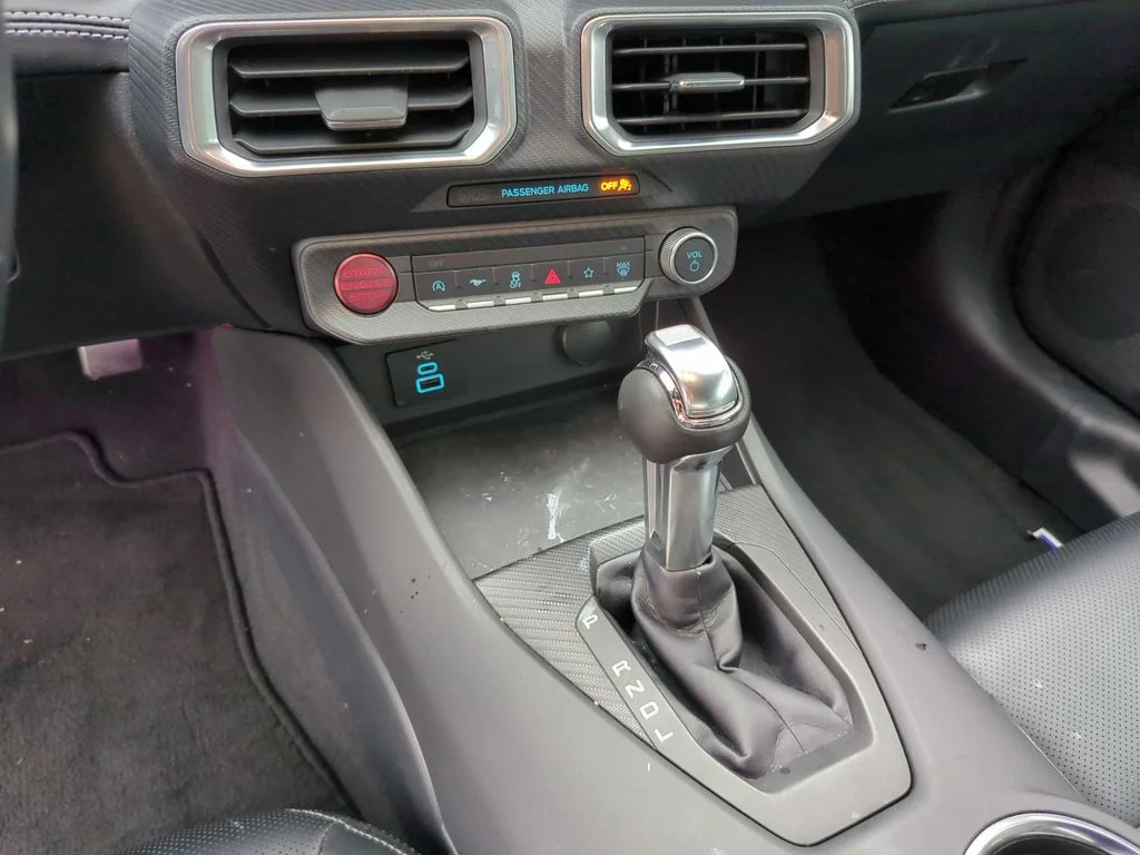 Used 2025 Silver Ford EcoBoost Premium image 9