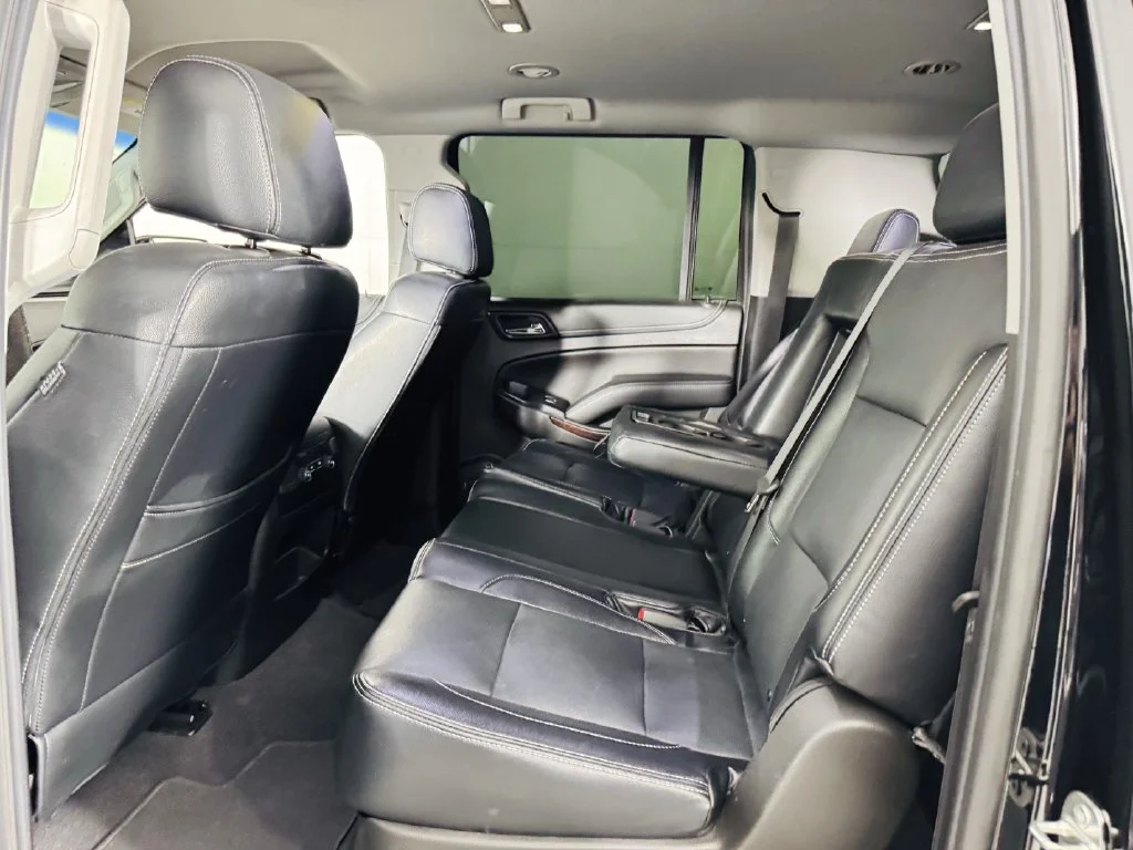 Used 2019 Black GMC SLE image 19
