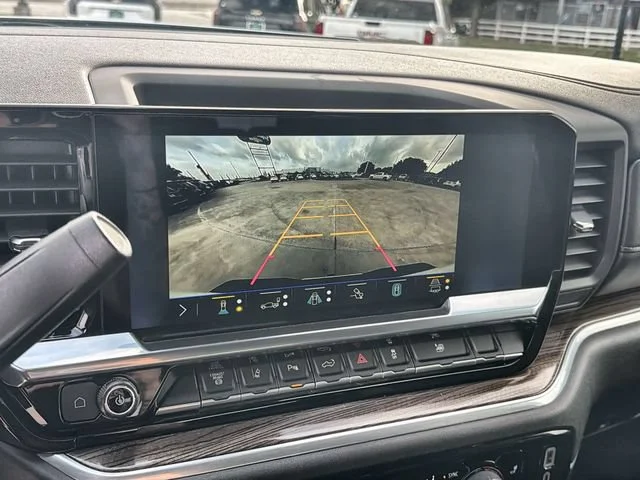 Certified Used 2025 Summit White Chevrolet LT DRW image 14