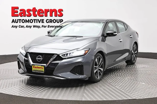 2023 Nissan Maxima SV