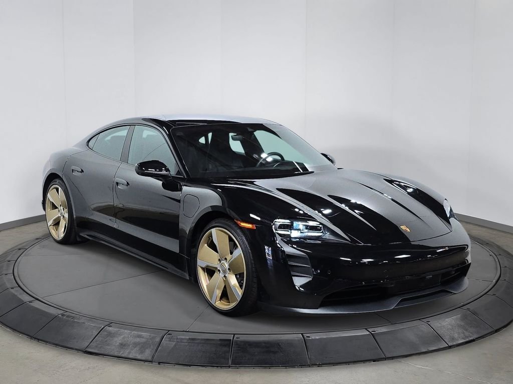 Used 2024 Black Porsche  image 9