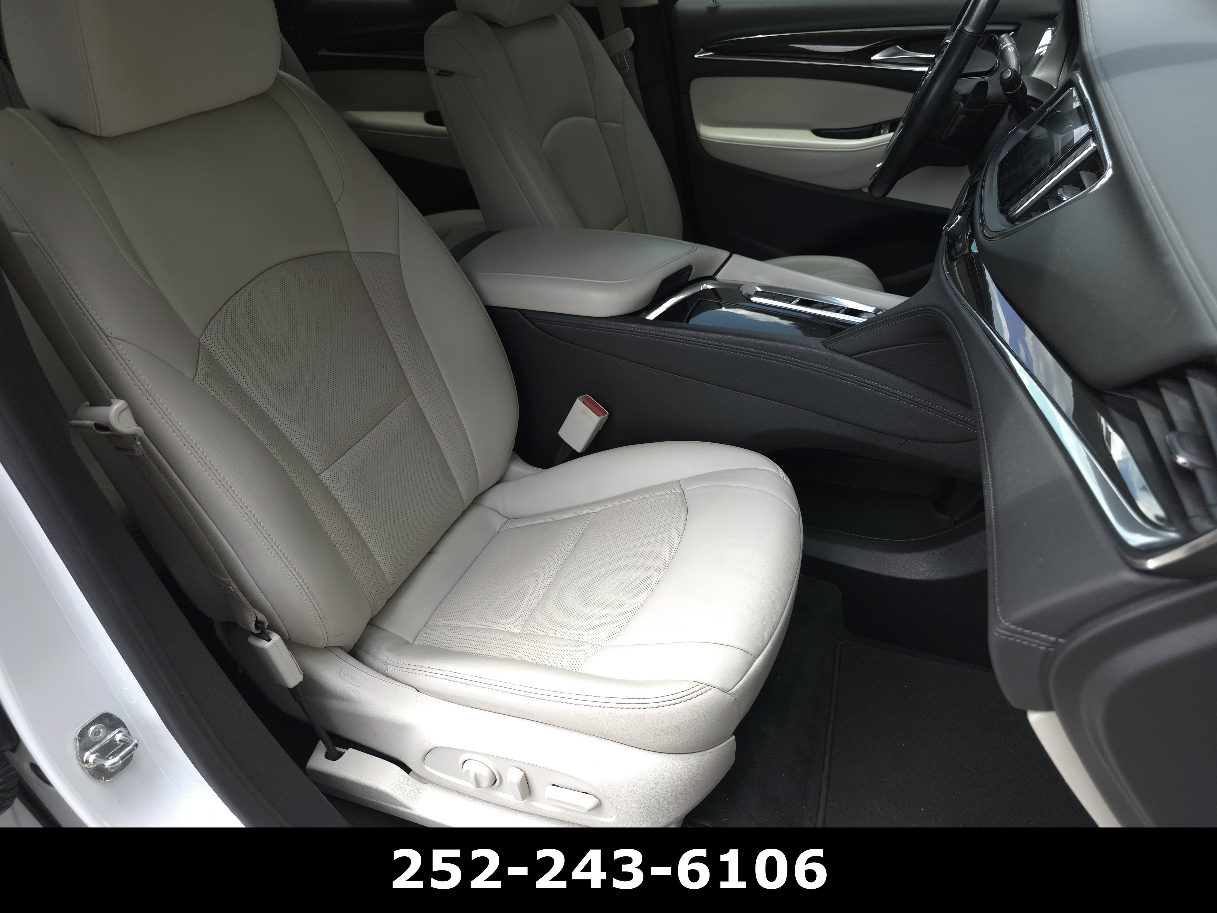 Used 2023 Summit White Buick Essence image 42
