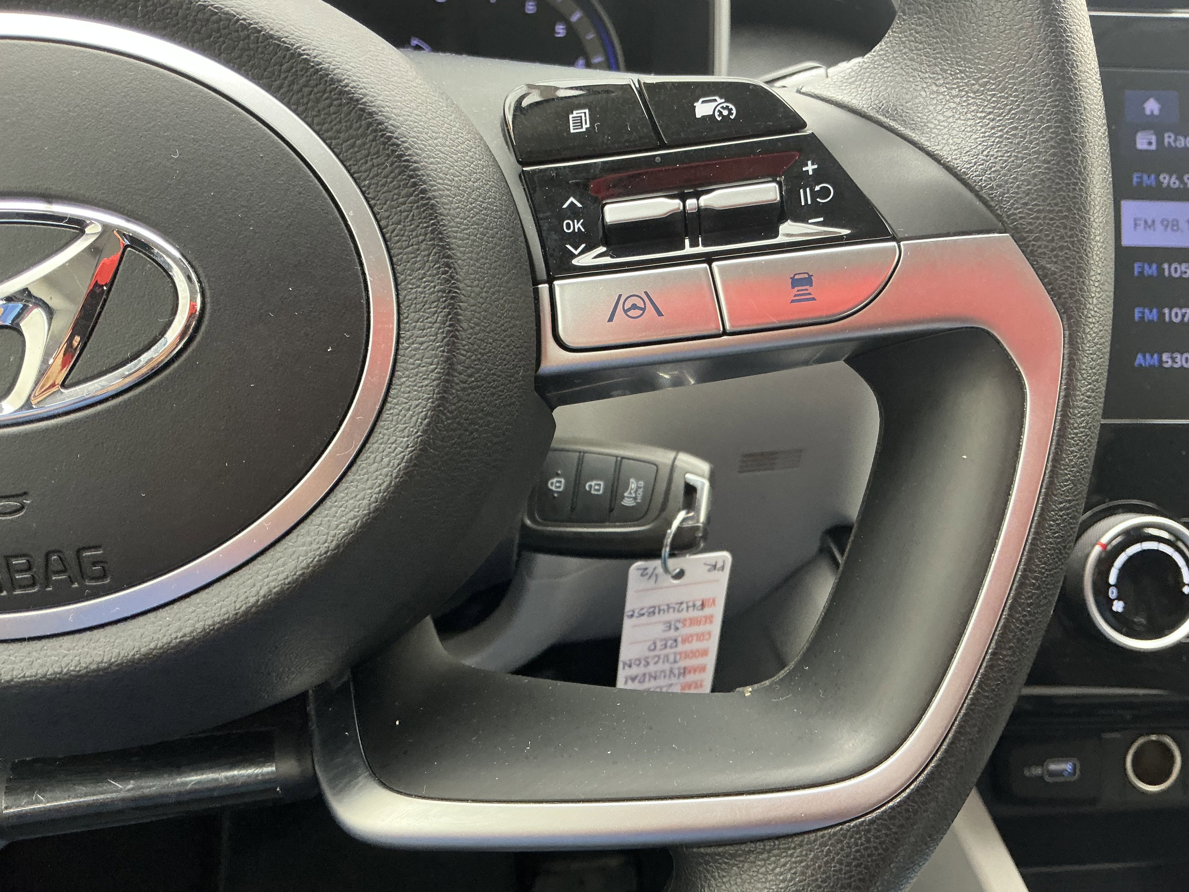 2023 Hyundai Tucson SE - Photo 10