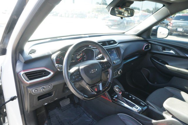 Used 2023  Chevrolet RS image 13