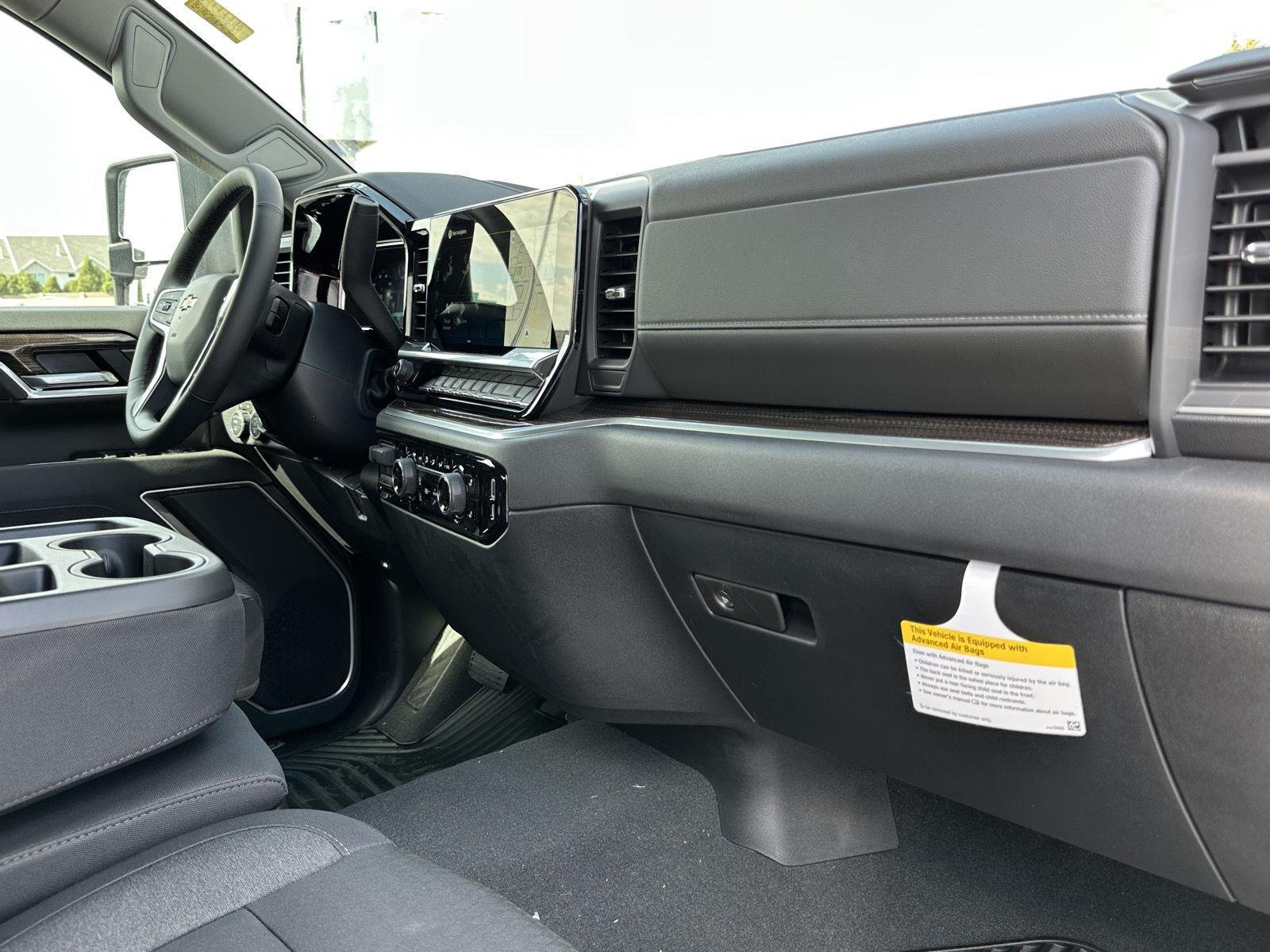 2026 Chevrolet Silverado 3500 HD LT - Photo 37