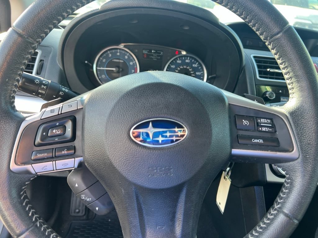 Used 2015 Ice Silver Metallic Subaru 2.0i Limited image 25