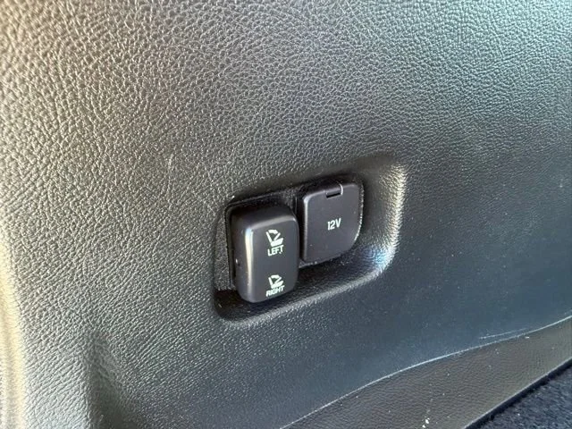 Used 2022 Black Ford SEL image 40