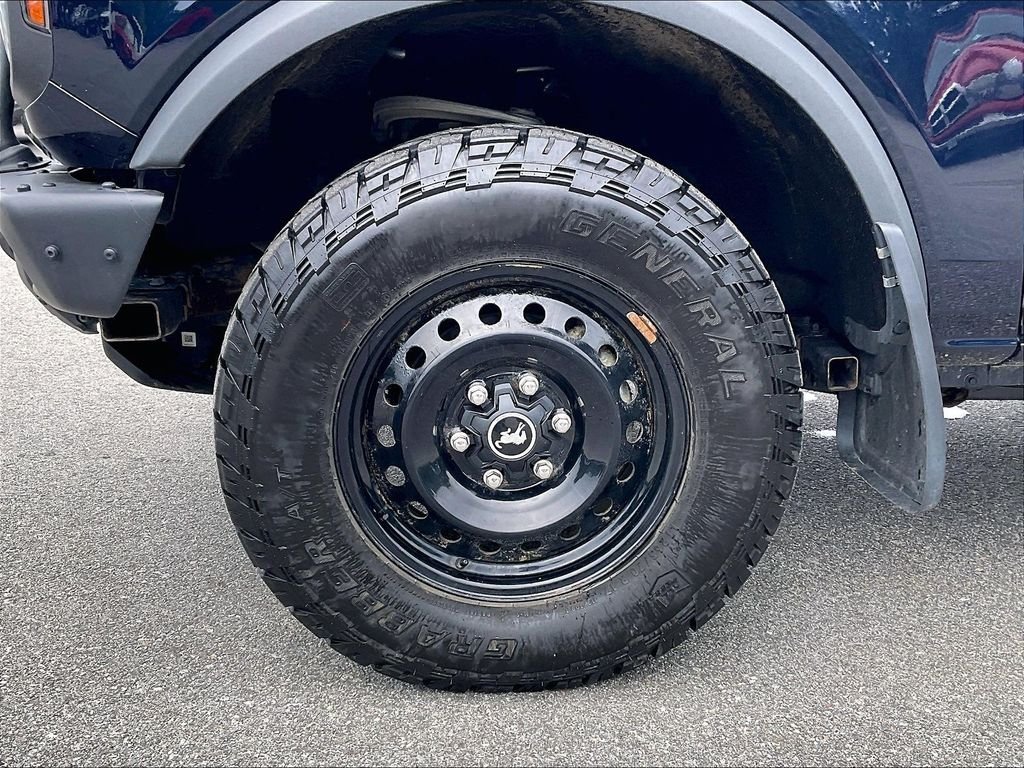 Used 2021 Antimatter Blue Metallic Ford Base image 7
