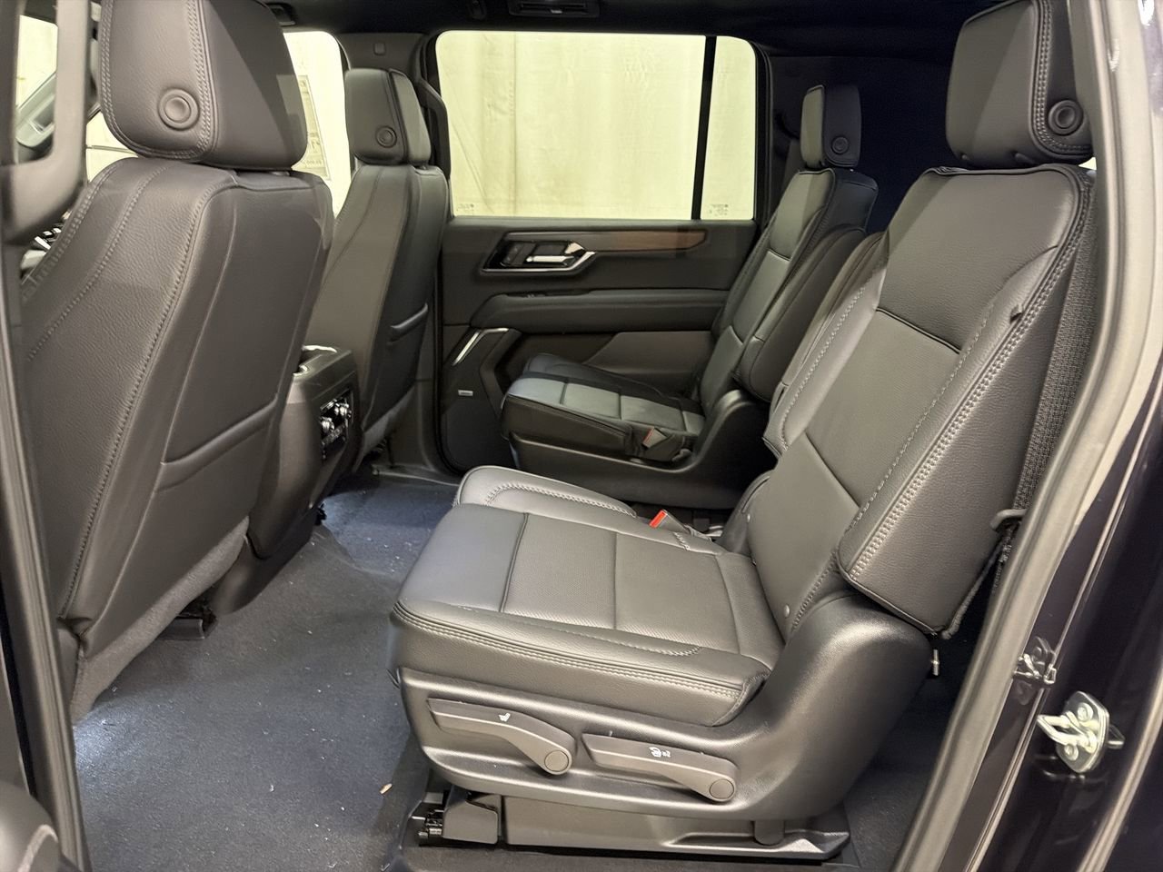 2026 GMC Yukon XL Denali - Photo 19