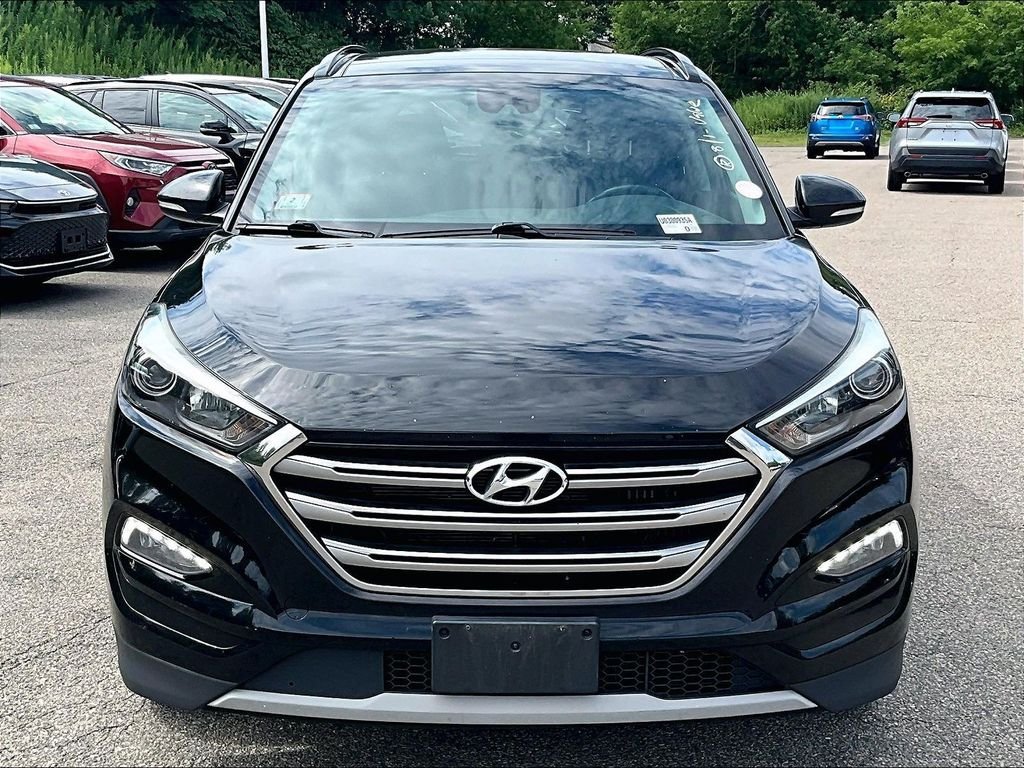 Used 2017 Black Hyundai Limited image 2
